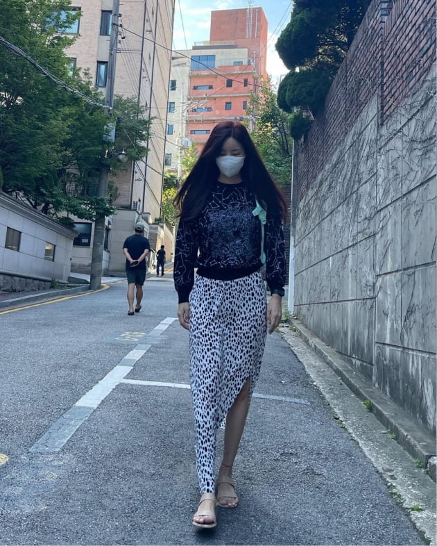 '한재석♥' 박솔미, 명품D사룩으로 평범한 "등완" 로드를 '동물의 왕국'으로 [TEN★]