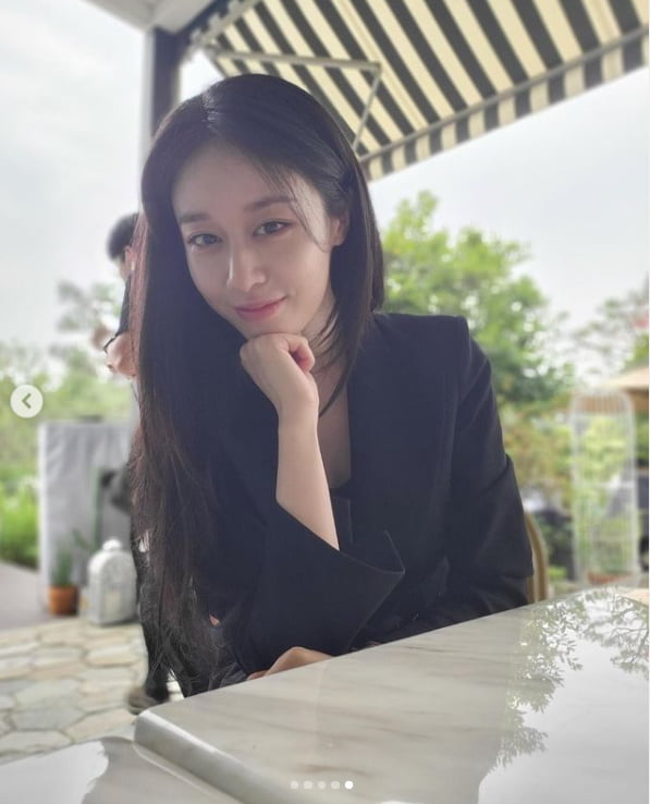티아라 지연, 가을햇살에 더해진 이쁨...일상이 화보[TEN★]