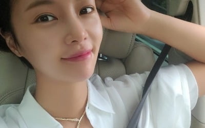 '♥이영돈과 재결합' 황정음, 2460만원 B사 다이아 목걸이하고 "콧바람 뿜뿜" [TEN★]
