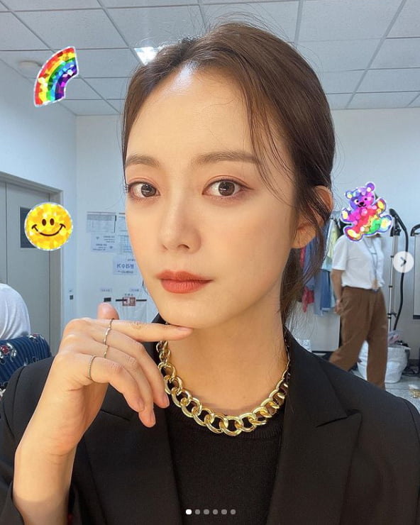 전소민, 청순 벗고 도발적 섹시미...제시도 놀라겠네[TEN★]