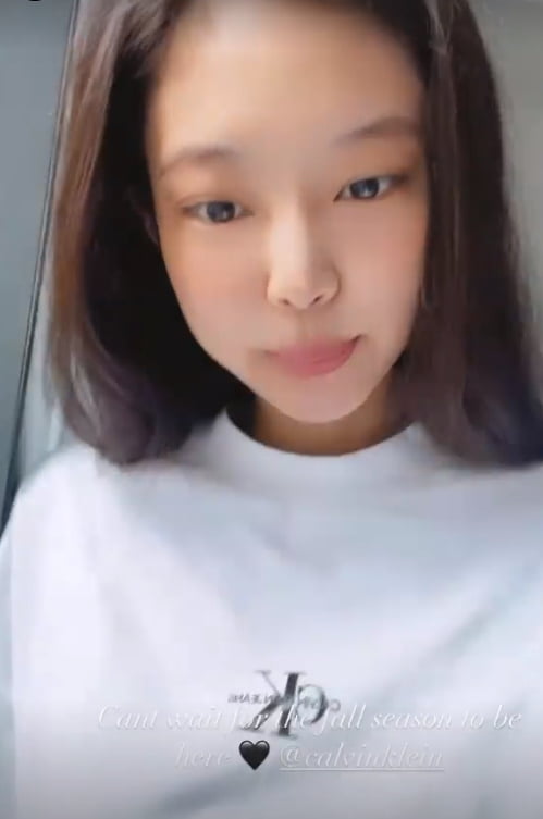 블랙핑크 제니, 순정만화에서 그대로 나온 듯한 비주얼...귀여운 젠득이[TEN★]