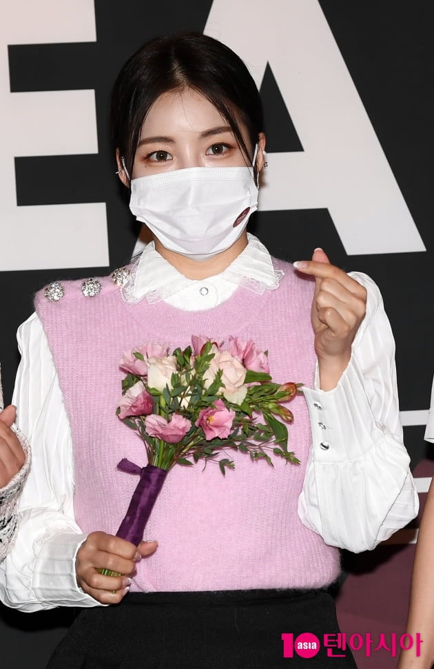 [TEN 포토] 브레이브걸스 유정 '꽃보다 돋보이는 미모'(올해의 브랜드 대상)