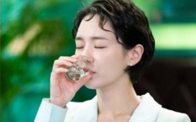 박규영, 한밤의 소주 원 샷 포착 ('달리와 감자탕')