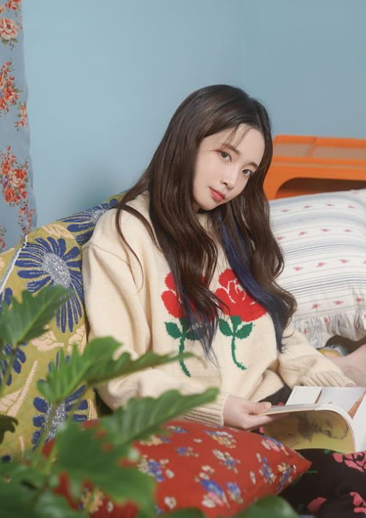 러블리즈 유지애, 소멸 직전 얼굴 안에 눈·코·입 [TEN★]