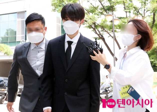 '마약 투약 혐의' 비아이, 징역 3년·집행유예 4년 선고