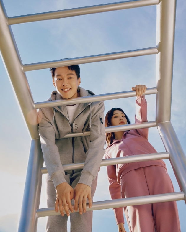 레드벨벳 조이, 남친 '♥크러쉬' 있지만 군대 간 장기용과 다정다감 분위기 [TEN★]