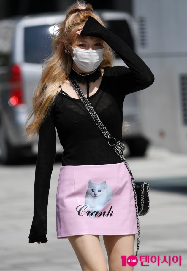 [TEN 포토] 현아 '시스루...은근히 야하네'