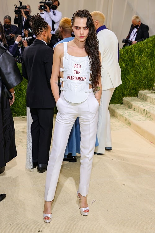 NEW YORK, NEW YORK - SEPTEMBER 13: Cara Delevingne attends The 2021 Met Gala Celebrating In America: A Lexicon Of Fashion at Metropolitan Museum of Art on September 13, 2021 in New York City. (Photo by Theo Wargo/Getty Images)