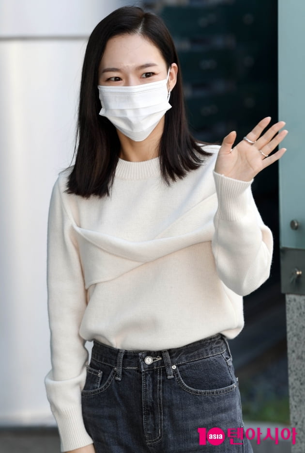 [TEN 포토] 한예리 '드라마 '홈타운'으로 인사드려요'