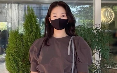 '전진♥' 류이서, "김치삼겹살말이 만들어주는 나의 천사, 고마워 쪽쪽쪽" 애교 넘쳐 [TEN★]