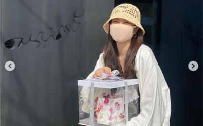 '사업가♥' 양미라, 명품B사 247만원 미니백+P사 79만원 모자 '톤온톤 패션 센스' [TEN★]