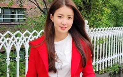 '외식사업가♥' 이시영, 600만원 D사 레이디백 들고 와인 한 모금 "향긋" [TEN★]