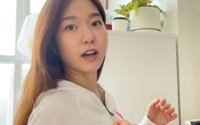 '전현무♥' 이혜성, "스포츠 브라 안 하면 흔들려서 안 돼" 41kg 유지 위한 노력 [TEN★]