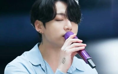 방탄소년단 정국 '유포리아', K팝 아이돌 솔로곡 '최초' 빌보드 80주째 차트인