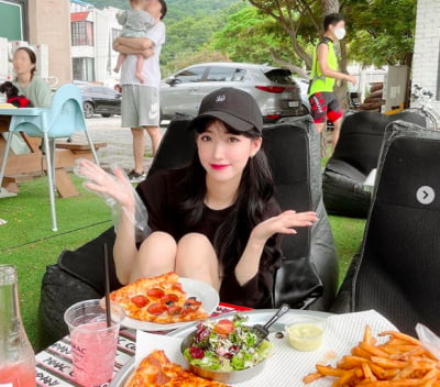 '배동성 딸' 배수진, 출산 후 날씬체질?…부러운 피자 피크닉 [TEN★]