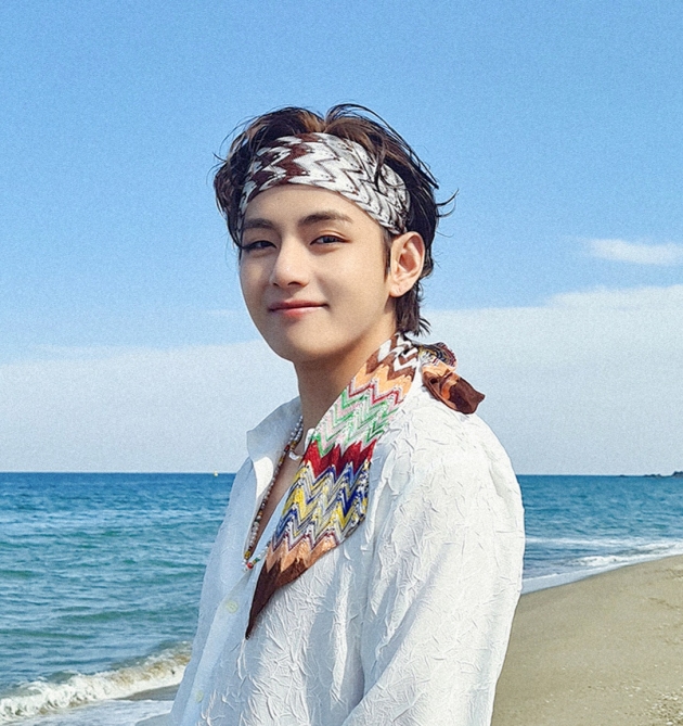 '뷔타민' 방탄소년단 뷔, '인간 피로회복제 그 자체인 남돌' 1위