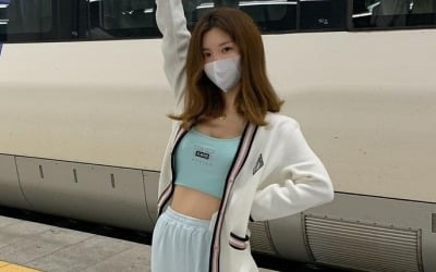 '오뚜기3세' 함연지, 재벌도 KTX 타네…기차역에서 뽐낸 '2미터 각선미' [TEN★]