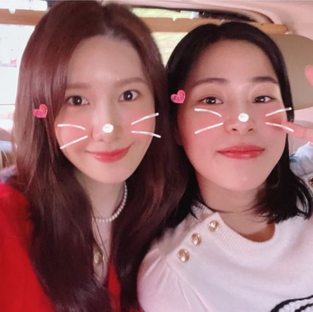 윤아 이수경 / 사진 = 윤아 인스타그램