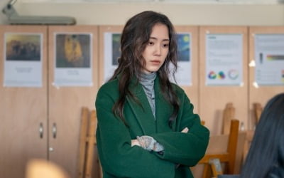 신현빈, 고현정 딸 미술교사 됐다…메마른 모습 ('너를 닮은 사람')