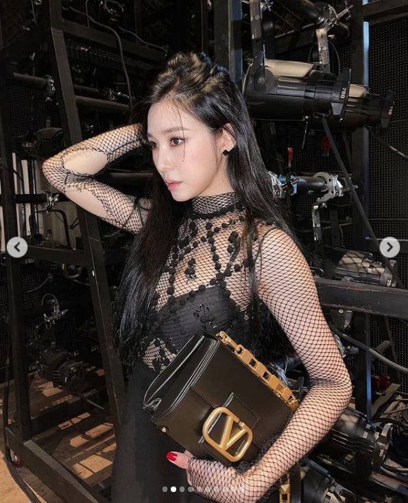 티파니 영, 속옷실종 속살그대로 노출...아슬아슬한 시스루[TEN★]