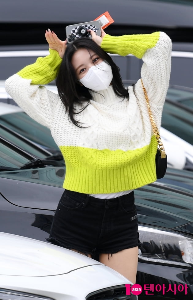 [TEN 포토] 있지 유나 '귀여운 토끼 한마리'
