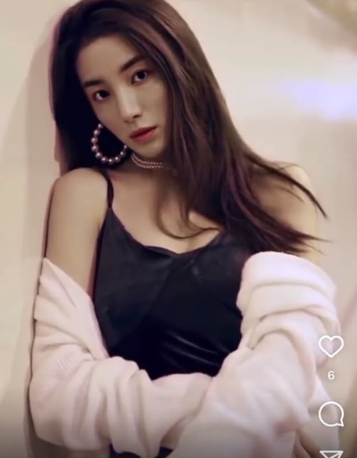 이특, 성전화 하고 청순미 넘치는 미모...감탄사가 절로 나오네[TEN★]