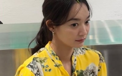 '김우빈♥' 신민아, "핸들 돌려" 박력 넘치는 공진 최고 사랑꾼 [TEN★]