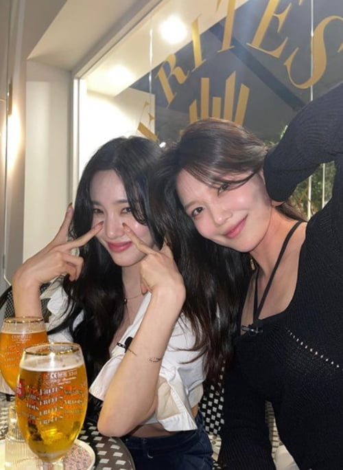 (사진=수영 SNS)