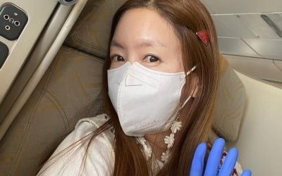 '재미교포♥' 김정은, 명품P사 51만원짜리 헤어핀 꽂고 "허니" 만나러 미국行 [TEN★]