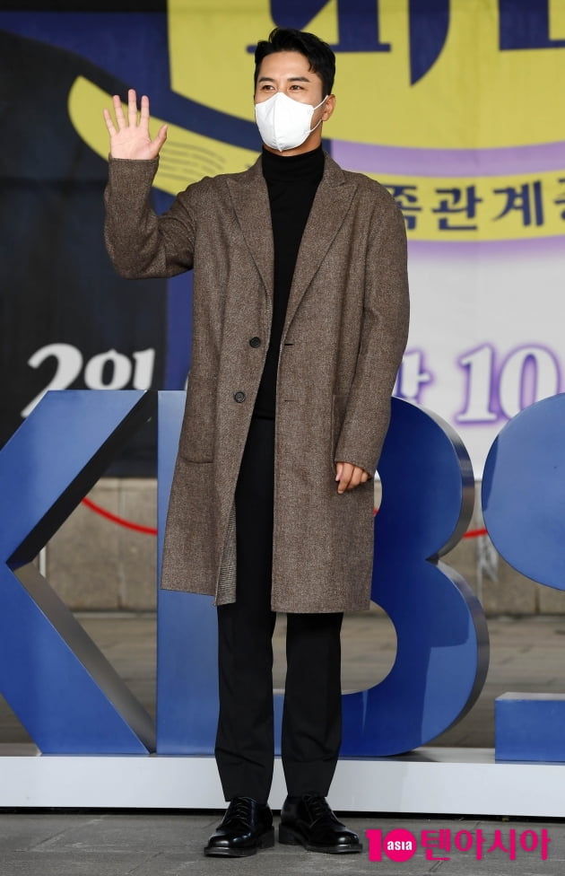 [TEN 포토] 장민호 '예능 접수하러 왔어요'
