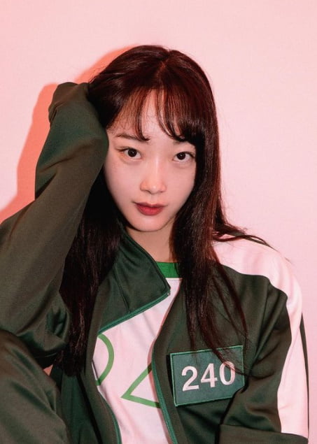 '팔로워 폭증' 이유미, '오징어 게임' 240번 참가자는 유니크해  [TEN★]