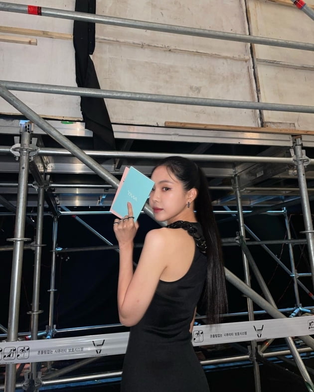 배우 손나은/ 사진=인스타그램 캡처