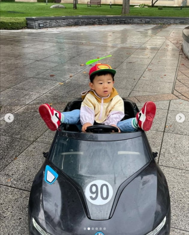 김성은, ♥정조국에 "아들 차 한 대 뽑아줘!" 만 보 걷는 애셋맘의 푸념 [TEN★]