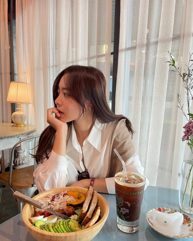  '157cm·46kg' 이솔이, 풀떼기 건강식에 "아 배고파"…이러니 말랐지 [TEN★]