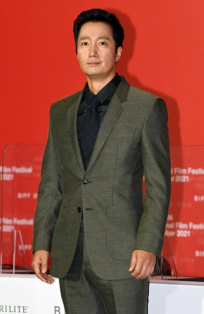 [TEN 포토] 박해일 '스윗한 눈빛'