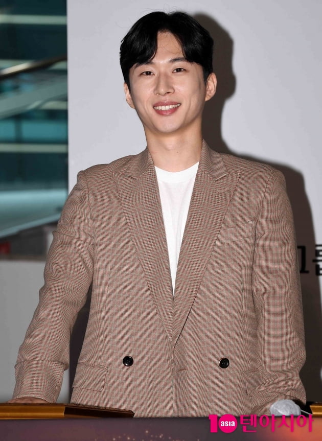 [TEN 포토] 김대건 '영광스러운 핸드프린팅'