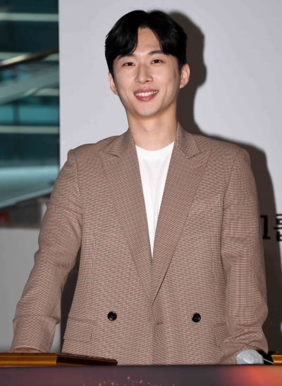 [TEN 포토] 김대건 '영광스러운 핸드프린팅'