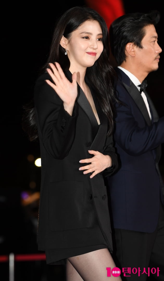 [TEN 포토+] 부산을 빛낸 여신들...우아&화려&시크한 드레스 