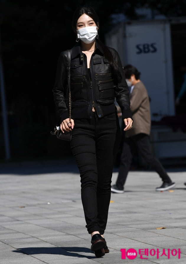 [TEN 포토] 레드벨벳 조이 '걷는곳이 런웨이'