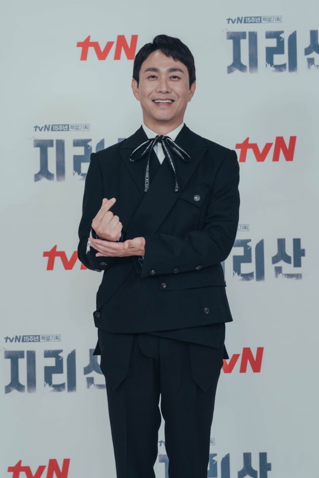 오정세는 '지리산'에서 극현실주의 레인저 정구영으로 분한다. /사진제공=tvN