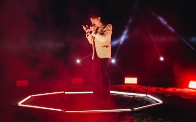 태국 가수 뮤 쑤파싯, '아송페' 무대 올라 美 트위터 실시간 트렌드 1위