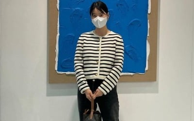 '검사♥' 한지혜, 육아맘의 아트페어 나들이…200만원대 C사 명품백으로 포인트 [TEN★]