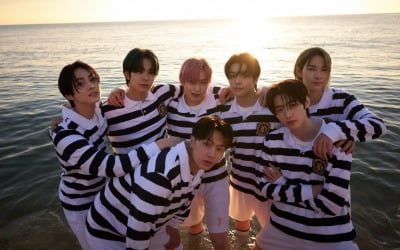 ENHYPEN, 국내 이어 日 시장도 장악…오리콘 차트 정상