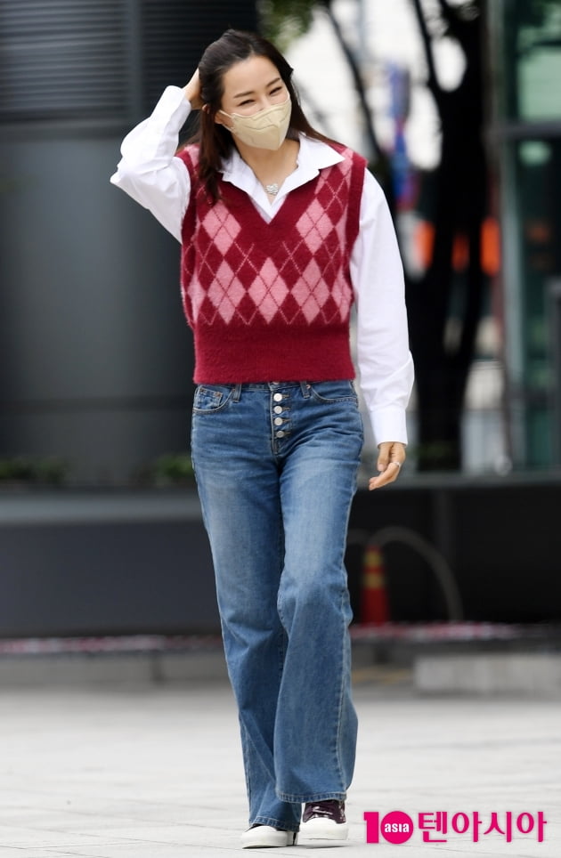 [TEN 포토] 이하늬 '가을 햇살 맞으며'