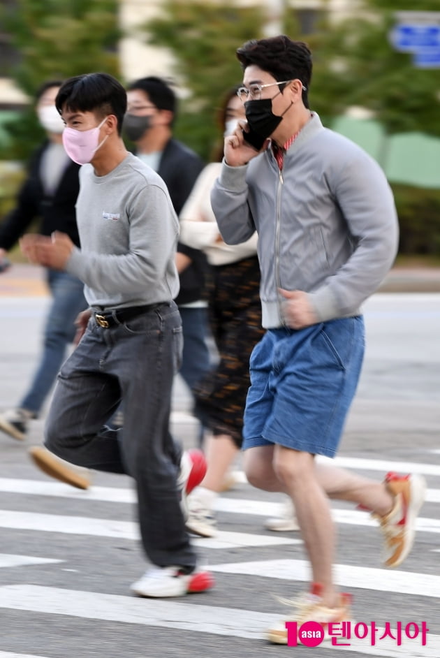 [TEN 포토] 영탁 '남자들의 승부의 세계'