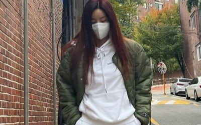 박솔미, ♥한재석과 길거리 데이트 '포착'…"뒤에 '큰아들'" [TEN★]