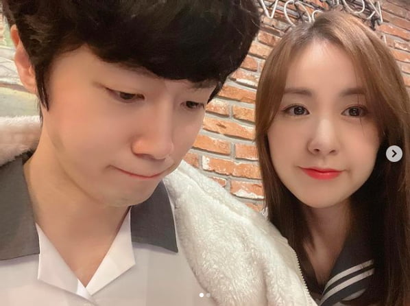 '40대' 간미연, 3살 연하 '♥황바울'과 교복 데이트…'눈부신 동안美' [TEN★]