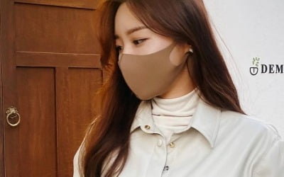 '박성광♥' 이솔이, 157cm가 170cm로 보이는 패션 센스…가죽으로 가을 분위기 [TEN★]