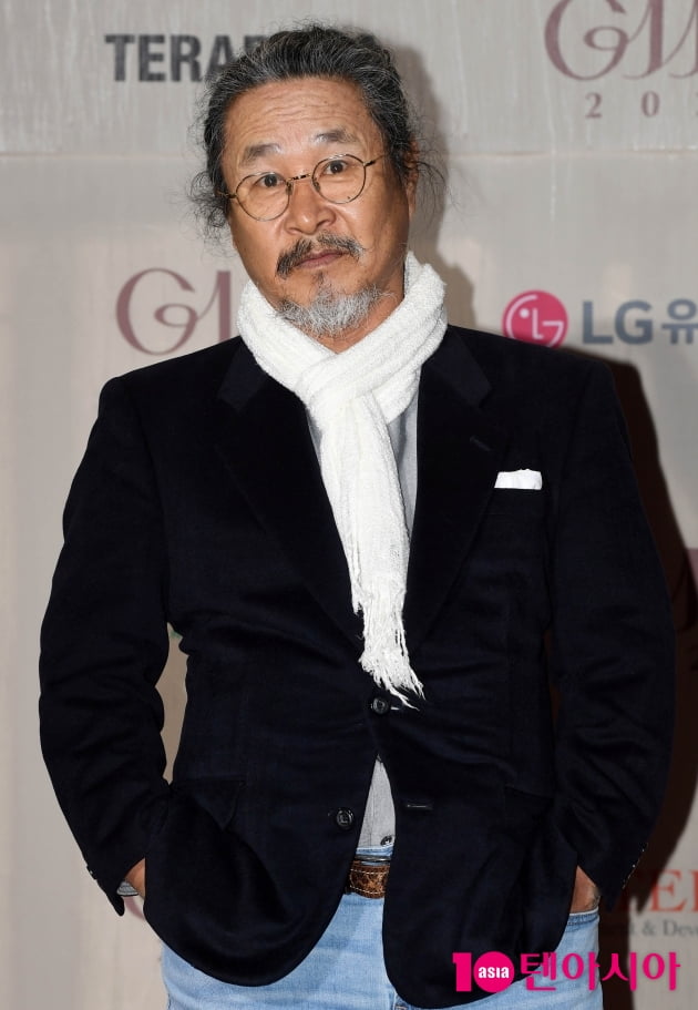 [TEN 포토] 기주봉 '불꽃같은 카리스마'