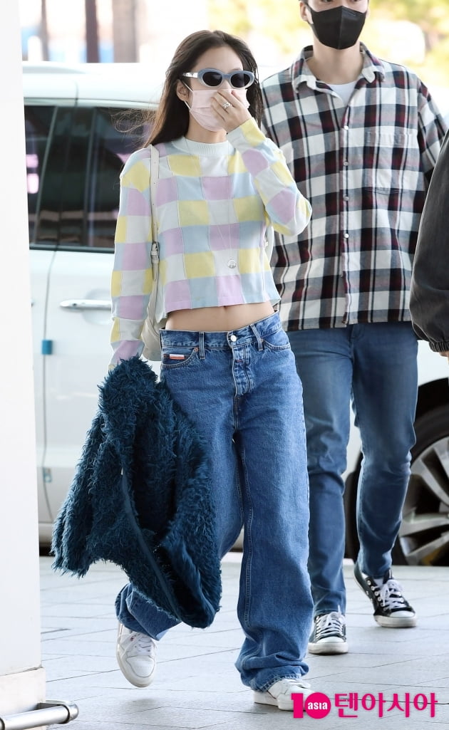 [TEN 포토] 블랙핑크 제니 '완벽 미모와 신비로운 분위기'